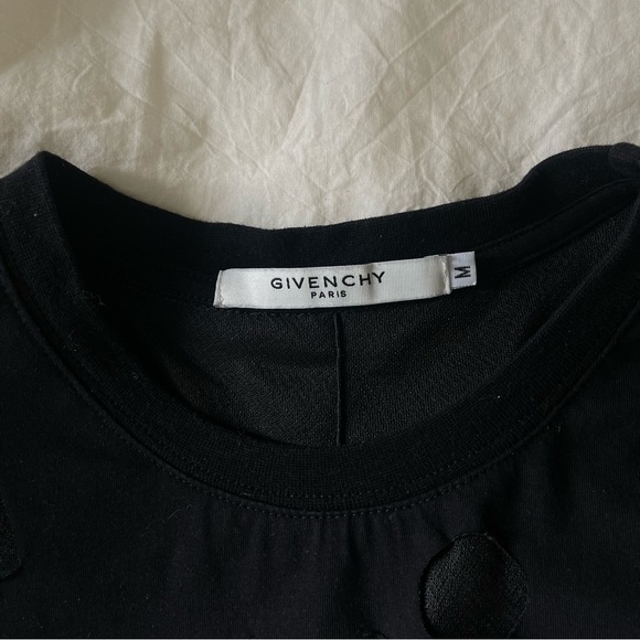 Black Givenchy Crew Neck Tshirt Graphic Print, Medium Unisex - Picture 3 of 5